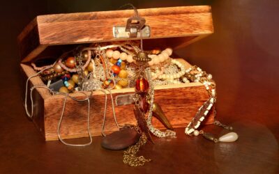 Essential Tips for Cleaning and Caring for Your Jewelry
