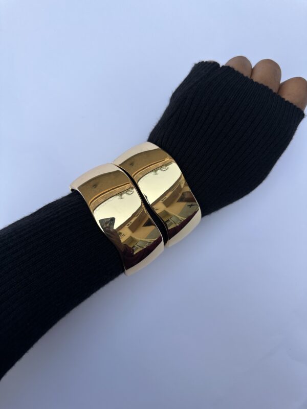 JGB070 - BOLD BANGLE