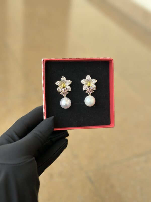 FZE016 - Zirconia Party Earring - Image 3