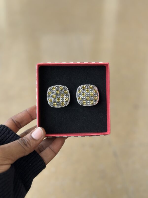 FVE022 - Silver V Earrings - Image 3