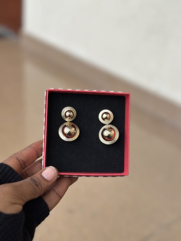 FNEA034 - Earring - Image 3