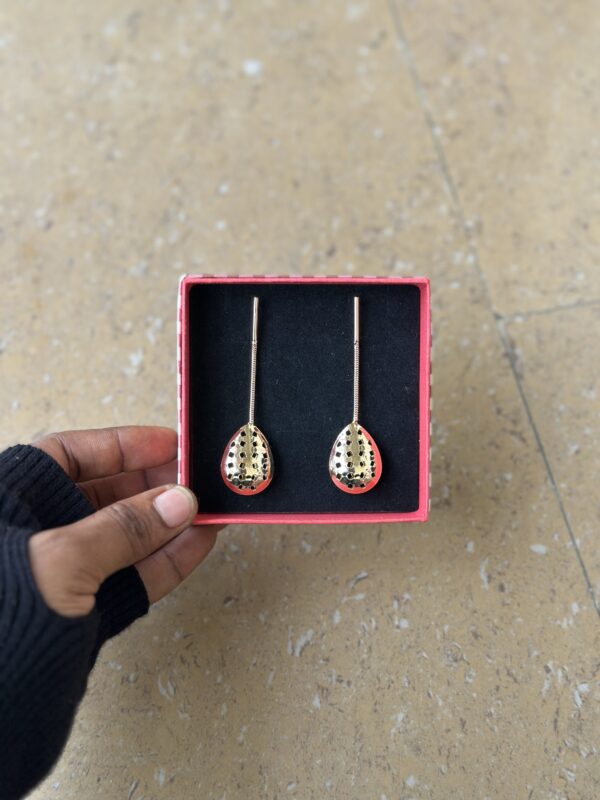 FNEA036 - Earrings