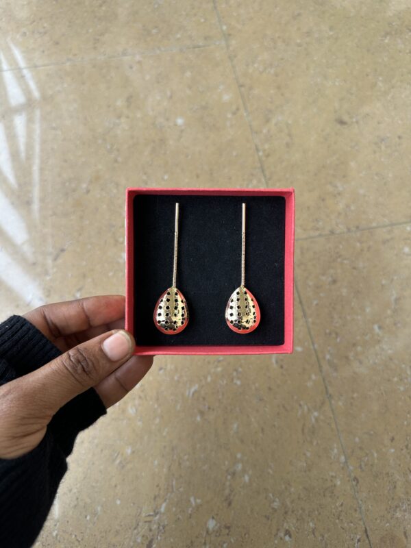 FNEA036 - Earrings - Image 2