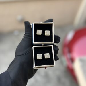 JZS1012 - Stud