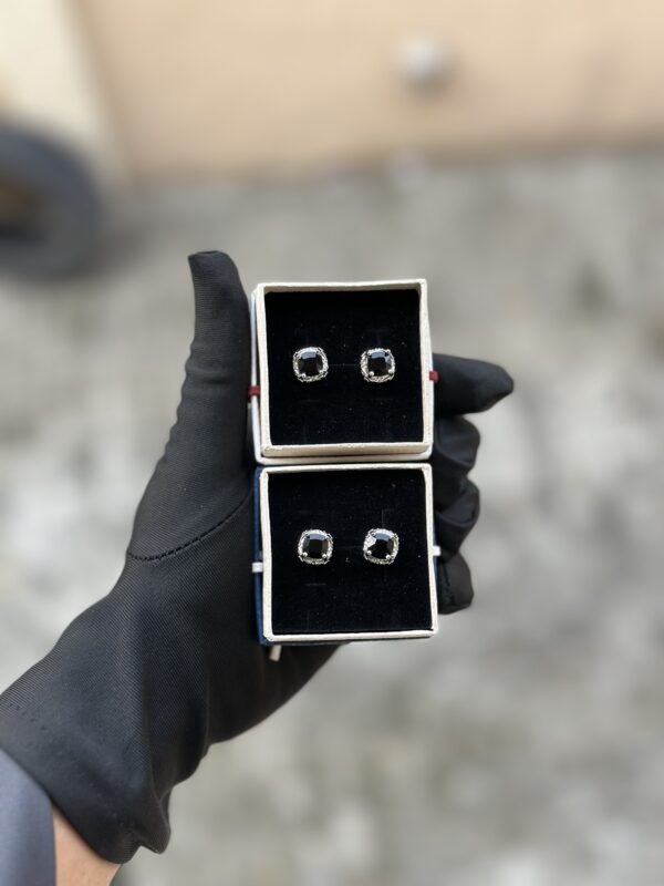 FZB007 - Stud - Image 2