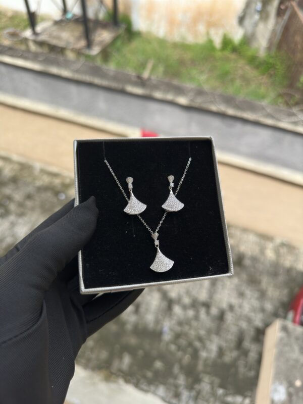 Product - Image 2